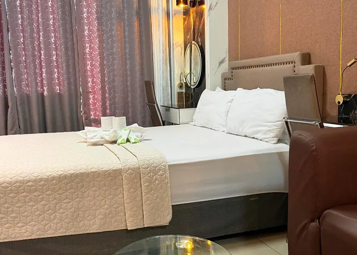 Shell Residences 5th Floor Near Moa & Naia - Aiza Place Manila